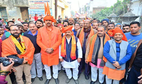 श्री राम मंदिर प्राण प्रतिष्ठा को लेकर निकली गयी भव्य शोभा यात्रा श्री राम मंदिर प्राण प्रतिष्ठा को लेकर निकली गयी भव्य शोभा यात्रा