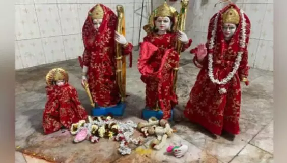 भक्तिमय माहौल के बीच तनाव की साजिश- तोड़ी भगवान राम हनुमान की मूर्तियां