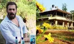 सलमान के फार्म हाउस में घुसपैठ- भीतर घुसने की कोशिश में दो अरेस्ट सलमान के फार्म हाउस में घुसपैठ- भीतर घुसने की कोशिश में दो अरेस्ट