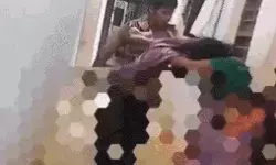 पैसे नहीं देने पर कलयुगी बेटे ने मां की साड़ी से ही ममता का गला घोंटा पैसे नहीं देने पर कलयुगी बेटे ने मां की साड़ी से ही ममता का गला घोंटा