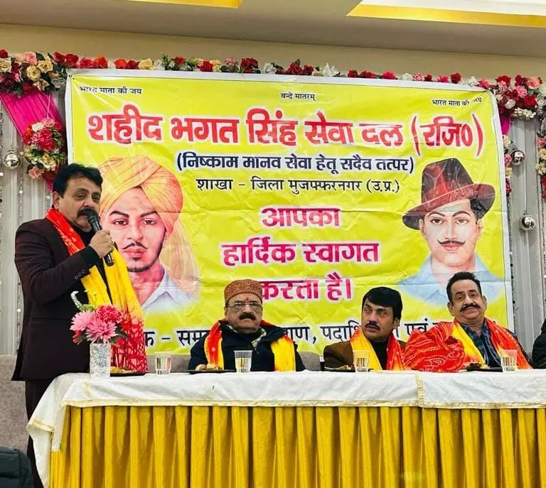 लोहड़ी उत्सव में बही पंजाबी सभ्याचार की ब्यार- भंगड़ा गिद्दा ने बांधा..
