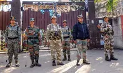 हमले से बेपरवाह एक्शन में फिर ED- मंत्री समेत कई नेताओं के घरों पर रेड