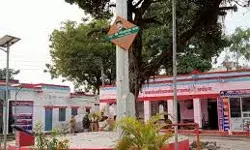 कनपटी पर तमंचा लगाकर सर्राफा कारोबारी से आभूषणों की लूट कनपटी पर तमंचा लगाकर सर्राफा कारोबारी से आभूषणों की लूट