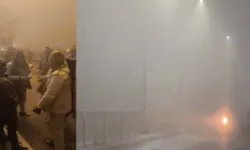 एक्सप्रेस वे पर टूटा कोहरे का कहर- आपस में टकराई टूरिस्ट बसें- मचा... एक्सप्रेस वे पर टूटा कोहरे का कहर- आपस में टकराई टूरिस्ट बसें- मचा...