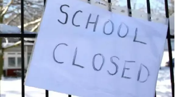 भीषण ठंड एवं शीतलहर का कहर जारी- 22 जनवरी तक इस जिले में स्कूल बंद