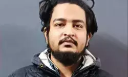 यूपी एटीएस ने हासिल की बड़ी सफलता- ISIS से जुड़ा आतंकी दबोचा यूपी एटीएस ने हासिल की बड़ी सफलता- ISIS से जुड़ा आतंकी दबोचा