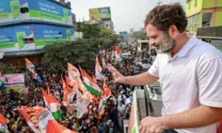 अद्भुत क्षण- प्राण प्रतिष्ठा से पहले राहुल ने गाया रघुपति राघव राजा राम अद्भुत क्षण- प्राण प्रतिष्ठा से पहले राहुल ने गाया रघुपति राघव राजा राम