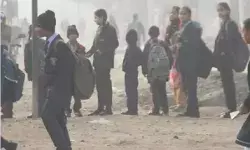 ठंड का फिर पढ़ाई में अड़ंगा- स्कूलों में बढ़ी छुट्टियां- 28 जनवरी तक.. ठंड का फिर पढ़ाई में अड़ंगा- स्कूलों में बढ़ी छुट्टियां- 28 जनवरी तक..