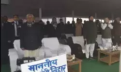 गणतंत्र दिवस पर भी रही RJD एवं JDU की दूरी- नीतीश तेजस्वी में नहीं....