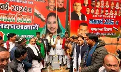 गणतंत्र दिवस पर पूर्व सांसदों ने दिलाया भाईचारे की मजबूती का संकल्प गणतंत्र दिवस पर पूर्व सांसदों ने दिलाया भाईचारे की मजबूती का संकल्प