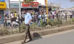 अंबेडकर पूजा में शामिल नहीं होने पर स्टूडेंट को अर्धनग्न कर कराई परेड अंबेडकर पूजा में शामिल नहीं होने पर स्टूडेंट को अर्धनग्न कर कराई परेड