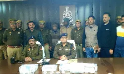 आभूषण और नकदी लूटने वाले बदमाशों से मुठभेड़- दो हुए लंगड़े- चार अरेस्ट आभूषण और नकदी लूटने वाले बदमाशों से मुठभेड़- दो हुए लंगड़े- चार अरेस्ट