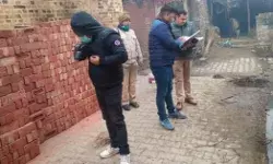 मां के साथ आपत्तिजनक हालात में देख खोला बेटे का खून और कर दी..