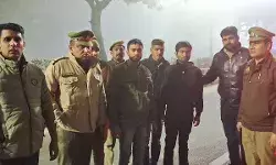 हिस्ट्रीशीटर समेत 3 लुटेरों की हुई मुठभेड़ - एक ने चखा पुलिस की पीतल..