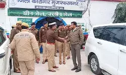 कलेक्टर-कप्तान ने जेल का निरीक्षण कर जाना हाल- बंदियो से की वार्ता कलेक्टर-कप्तान ने जेल का निरीक्षण कर जाना हाल- बंदियो से की वार्ता