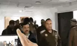 शराब नीति घोटाला मामला- सांसद संजय सिंह अदालत में किये पेश शराब नीति घोटाला मामला- सांसद संजय सिंह अदालत में किये पेश