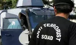 आस्तीन का सांप निकला दूतावासकर्मी - यूपी ATS ने किया गिरफ्तार आस्तीन का सांप निकला दूतावासकर्मी - यूपी ATS ने किया गिरफ्तार