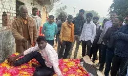 मैं नशे में टल्ली हो गया ओए की करिए की करिए- बिन दुल्हन पड़ा लौटना मैं नशे में टल्ली हो गया ओए की करिए की करिए- बिन दुल्हन पड़ा लौटना