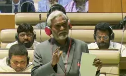 फ्लोर टेस्ट की परीक्षा में मिले उत्तीर्ण मार्क्स- सत्ता की ट्रैक पर...