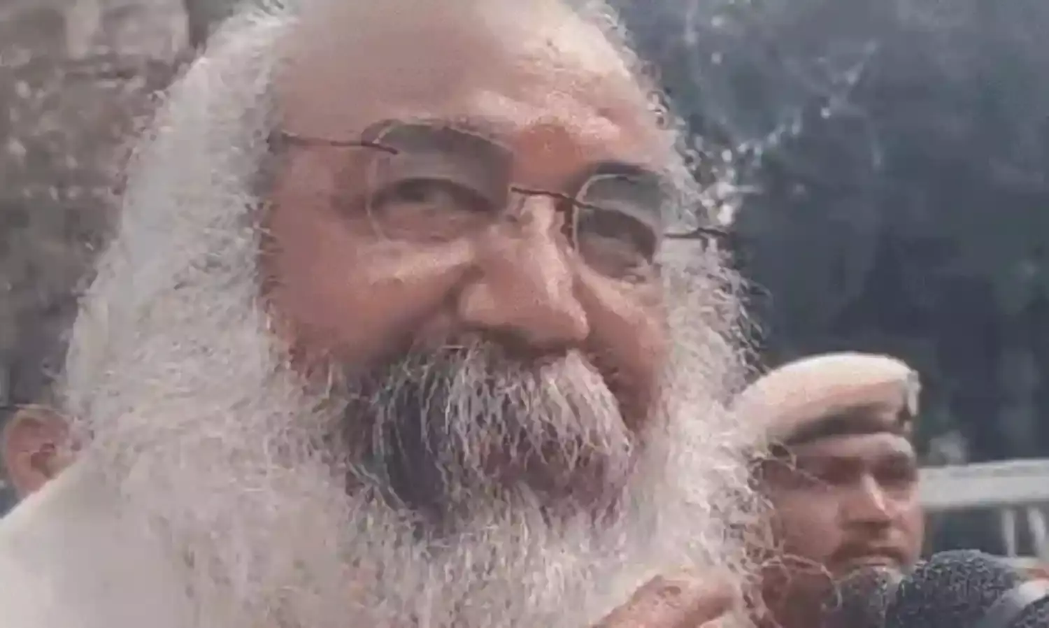 पीएम के बाद अब प्रमोद कृष्णम की योगी के आवास पर दस्तक दिया कल्कि...