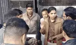 कबाड़ गोदाम में फटा सिलेंडर उड़े लेबर के चीथड़े -मची अफरा तफरी