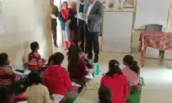 BSA दफ्तर के निरीक्षण में DM को लगा मिला वित्त एवं लेखाधिकारी का ताला BSA दफ्तर के निरीक्षण में DM को लगा मिला वित्त एवं लेखाधिकारी का ताला