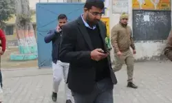 चकबंदी आयुक्त मुख्यालय का एक्शन- बंदोबस्त अधिकारी को पद से हटाया चकबंदी आयुक्त मुख्यालय का एक्शन- बंदोबस्त अधिकारी को पद से हटाया