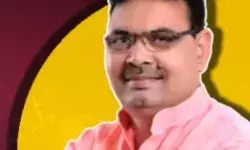 CM का बड़ा ऐलान- 300 यूनिट तक बिजली मुफ्त- किसानों को PM सम्मान... CM का बड़ा ऐलान- 300 यूनिट तक बिजली मुफ्त- किसानों को PM सम्मान...