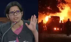 हल्द्वानी हिंसा- DM का बड़ा दावा- अफसरों को जिंदा जलाने की कोशिश हल्द्वानी हिंसा- DM का बड़ा दावा- अफसरों को जिंदा जलाने की कोशिश