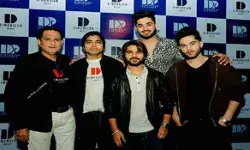 सलमान अली और अल्तमश फरीदी ने डायमेंशन म्यूजिक के लिए गाया गाना सलमान अली और अल्तमश फरीदी ने डायमेंशन म्यूजिक के लिए गाया गाना