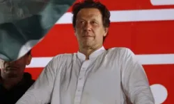 चुनावी नतीजे ने बदल दी तकदीर इमरान को 12 मामलों में मिली जमानत चुनावी नतीजे ने बदल दी तकदीर इमरान को 12 मामलों में मिली जमानत