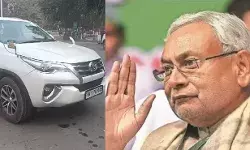 विधायकों की किलेबंदी- JDU के भोज का मजा किरकिरा- 6 MLA रहे नदारद विधायकों की किलेबंदी- JDU के भोज का मजा किरकिरा- 6 MLA रहे नदारद