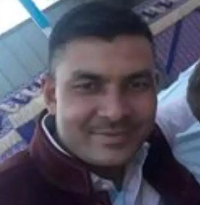 देर रात हवलदार के सीने में गोली मारकर कर दी हत्या - जांच में.. देर रात हवलदार के सीने में गोली मारकर कर दी हत्या - जांच में..