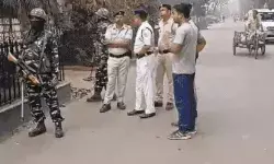 राशन घोटाला मामला- प्रवर्तन निदेशालय की कई स्थानों पर रेड राशन घोटाला मामला- प्रवर्तन निदेशालय की कई स्थानों पर रेड