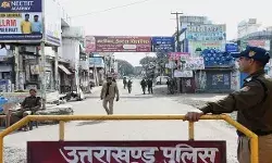 हल्द्वानी हिंसा- बनभूलपुरा बवाल में जख्मी इसरार की मौत- सिर के आर.... हल्द्वानी हिंसा- बनभूलपुरा बवाल में जख्मी इसरार की मौत- सिर के आर....