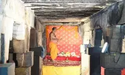 व्यास जी तहखाना में पूजा पर रोक- मुस्लिम पक्ष की अपील पर सुनवाई पूरी व्यास जी तहखाना में पूजा पर रोक- मुस्लिम पक्ष की अपील पर सुनवाई पूरी