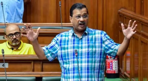 केजरीवाल पहुंचे फ्लोर टेस्ट पर- विधानसभा में दिखाएंगें अपना बहुमत केजरीवाल पहुंचे फ्लोर टेस्ट पर- विधानसभा में दिखाएंगें अपना बहुमत