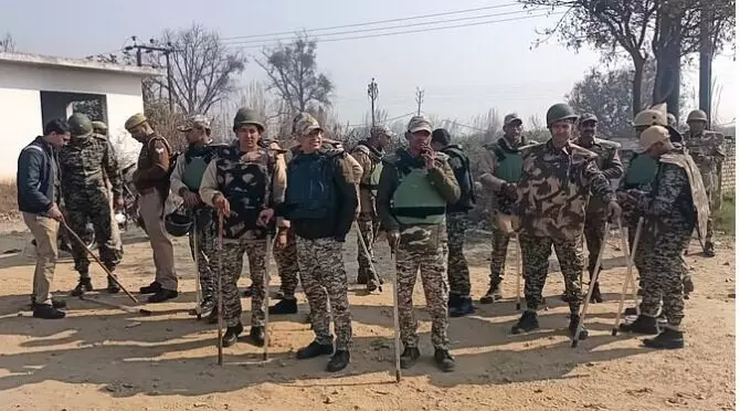 किसानों का भारत बंद-सिवाया टोल प्लाजा पर पुलिस की छावनी किसानों का भारत बंद-सिवाया टोल प्लाजा पर पुलिस की छावनी