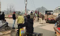 किसानों का दिल्ली कूच- किसान नेता घर में किये नजरबंद- पुलिस का पहरा किसानों का दिल्ली कूच- किसान नेता घर में किये नजरबंद- पुलिस का पहरा