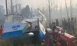 सत्संगियों की ट्रैक्टर ट्रॉली डंपर से भिड़ी- 2 लोगों की मौत दर्जन भर..