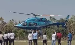 बेटे के साथ कमलनाथ दिल्ली रवाना- अब दोनों का होगा बीजेपी ठिकाना! बेटे के साथ कमलनाथ दिल्ली रवाना- अब दोनों का होगा बीजेपी ठिकाना!