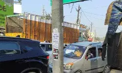 जानसठ रोड पर लगे जाम से पब्लिक हुई हलकान- थमें गाड़ियों के पहिए जानसठ रोड पर लगे जाम से पब्लिक हुई हलकान- थमें गाड़ियों के पहिए