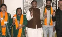 मेयर चुनाव में धांधली- अदालत के डर से बीजेपी के मेयर ने दिया इस्तीफा मेयर चुनाव में धांधली- अदालत के डर से बीजेपी के मेयर ने दिया इस्तीफा