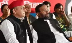 स्वामी प्रसाद का अखिलेश पर तीखा हमला- बताया शेखचिल्ली- बोले.. स्वामी प्रसाद का अखिलेश पर तीखा हमला- बताया शेखचिल्ली- बोले..