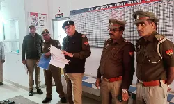 बाबरी थाने का निरीक्षण कर जाना हाल- दिये आवश्यक निर्देश बाबरी थाने का निरीक्षण कर जाना हाल- दिये आवश्यक निर्देश