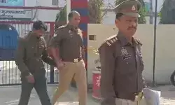 मिली कस्टडी के बाद टाइमर बम के निर्माता एवं ग्राहक को अज्ञात स्थान पर..