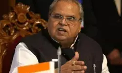 CBI का पूर्व राज्यपाल के खिलाफ एक्शन- सत्यपाल मलिक के घर रेड CBI का पूर्व राज्यपाल के खिलाफ एक्शन- सत्यपाल मलिक के घर रेड