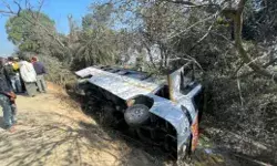 अयोध्या जा रहे भाजपा कार्यकर्ताओं की बस पलटी- मचा कोहराम अयोध्या जा रहे भाजपा कार्यकर्ताओं की बस पलटी- मचा कोहराम