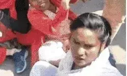 BJP मुख्यालय पर शिक्षक अभ्यर्थियों का प्रदर्शन- पुलिस से धक्का मुक्की BJP मुख्यालय पर शिक्षक अभ्यर्थियों का प्रदर्शन- पुलिस से धक्का मुक्की