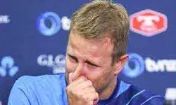 गेंदबाज ने लिया अंतरराष्ट्रीय क्रिकेट से संन्यास- अपने इस फैसले से.... गेंदबाज ने लिया अंतरराष्ट्रीय क्रिकेट से संन्यास- अपने इस फैसले से....